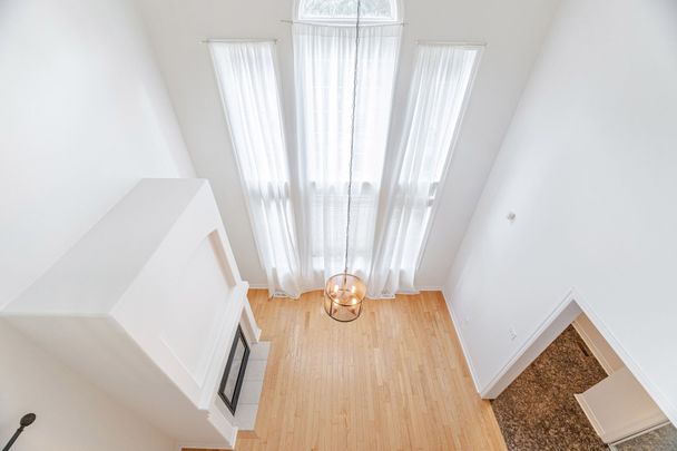 For Lease - 2499 SCOTCH PINE Drive, Oakville, Ontario - Photo 1