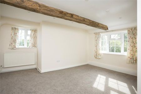 5 bedroom detached house to rent - Photo 4