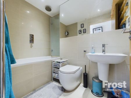 Church Road, Ashford, Surrey,TW15 - Photo 5