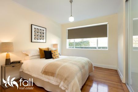 Stylish North Hobart Apartment - Prime Location - Photo 2