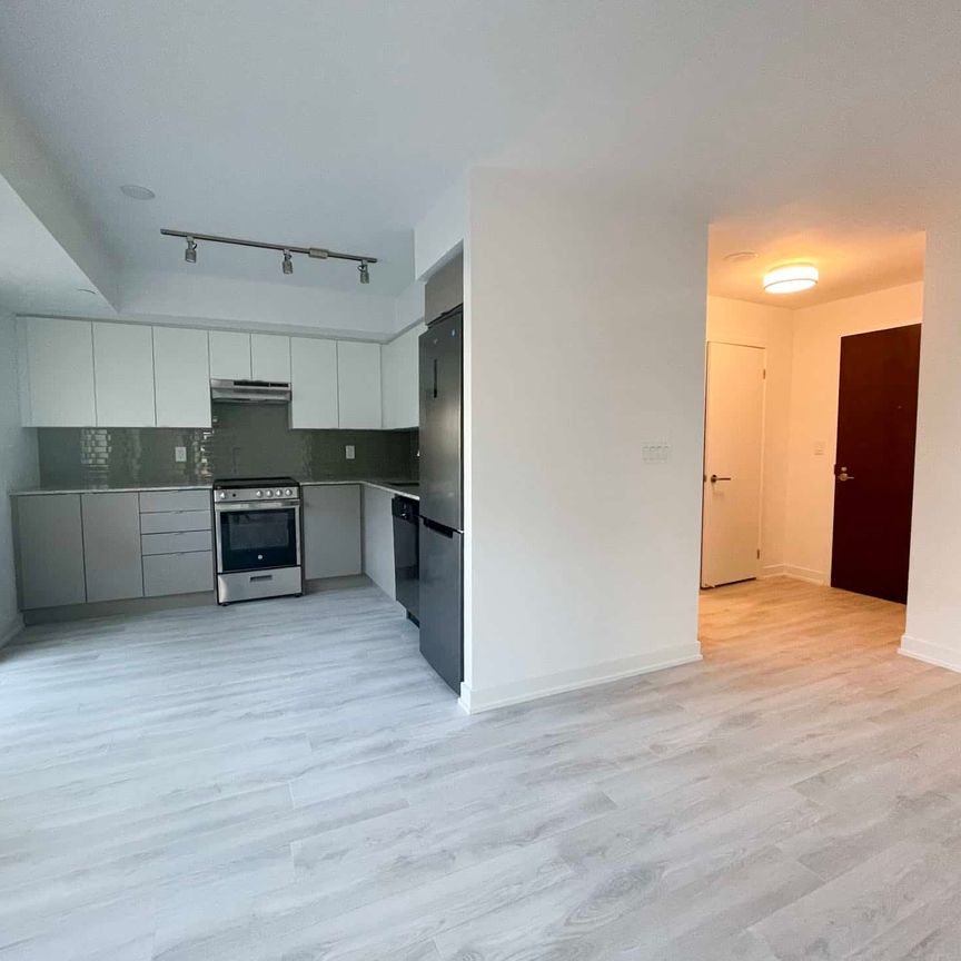 YORKDALE II CONDO: Ranee Ave & Varna Dr. (120 Varna Dr.) AD#100622 - Photo 1