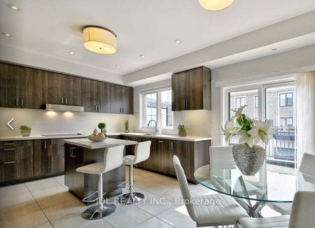 For Lease - 4 Mildred Temple Way Unit# 3C, Markham, Ontario - Photo 2