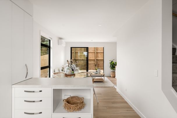 2/7 Yatton Street, Greerton - Photo 1