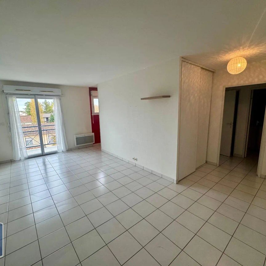 Appartement à louer 2 pièces 54.2m² - Photo 1