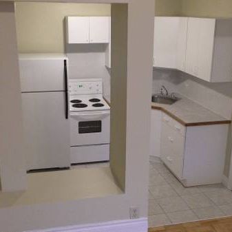 Large one bedroom apartment near Bloor West Village and The Junction - Photo 1