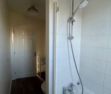 Market Place - Photo 5