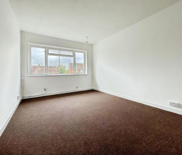 2 bedroom maisonette to rent - Photo 5