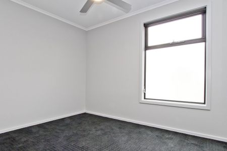 19/39 Crigton Avenue, Royal Park. - Photo 3