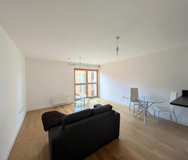 1 bedroom flat to rent - Photo 5