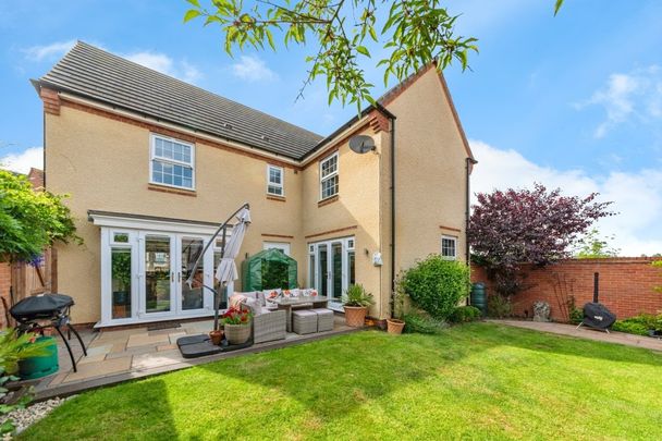 Caldicot Gardens, GRANTHAM - Photo 1