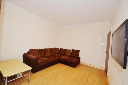 Ilkeston Road, Lenton, Nottingham, NG7 - Photo 2