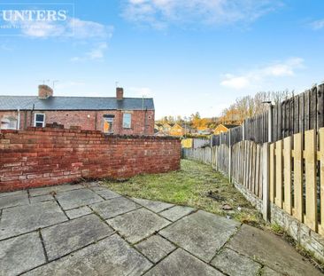 2 bedroom semi-detached house to rent - Photo 2