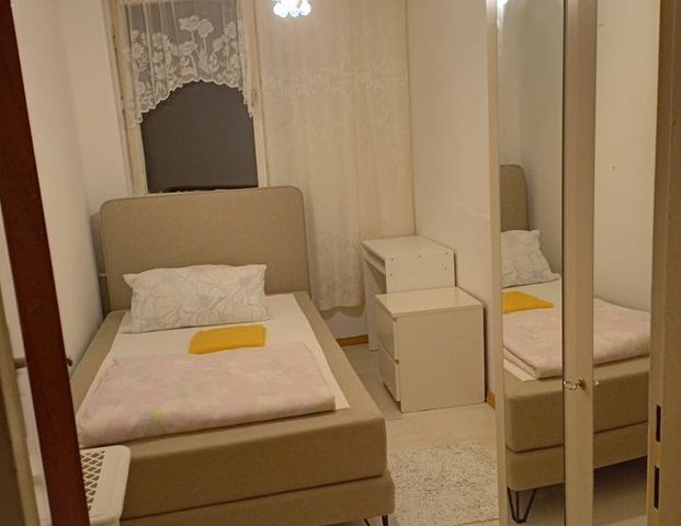 Frauen Wg Zimmer in Neukölln in weichsel str - Photo 1