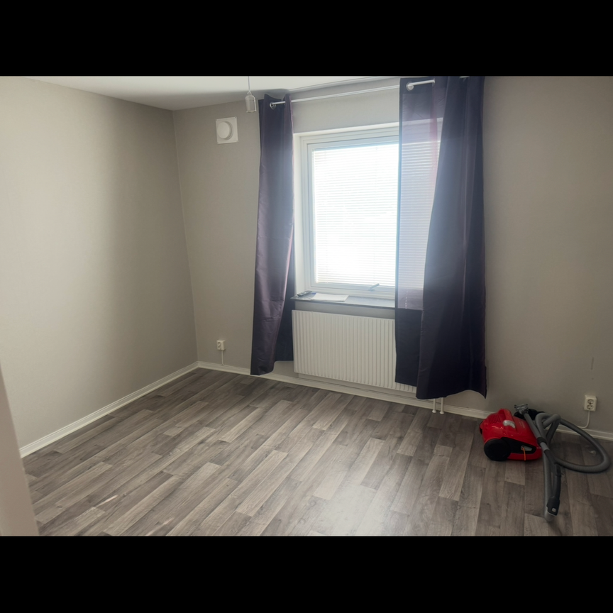 Hubertusvägen, Partille - Photo 1