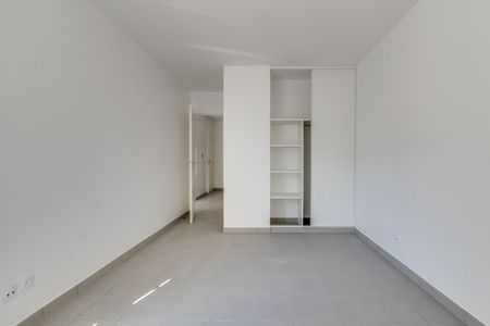 location Appartement T3 DE 64.12m² À NICE - Photo 3