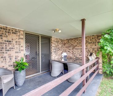 Neat 2 Bedroom Villa - Photo 5