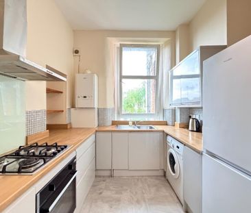 2 bedroom flat to rent - Photo 6