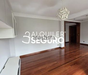 Alquiler de piso en Calle Txorisolo - Photo 5