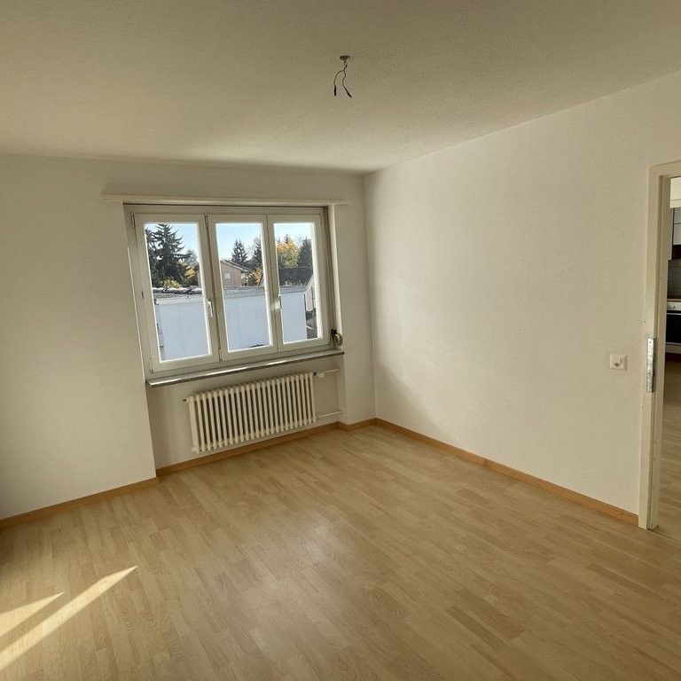 "Helle 4.5 Zimmerwohnung" - Photo 1