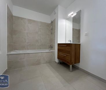 Location Appartement 3 pièces 70m² CAVAILLON 84300 - Photo 4