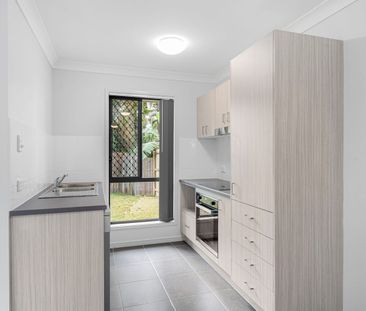 2 Bedroom Duplex! Easy living at its finest! - Photo 6