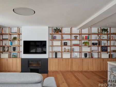 Pronájem bytu 3+kk 113 m2 - Fotografie 4
