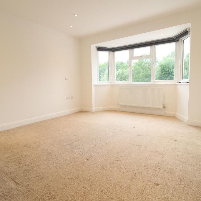 5 bedroom detached house to rent - Photo 1