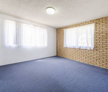 CITY CENTRE GROUND FLOOR UNIT - Photo 3