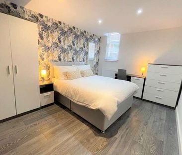 Priestgate, Peterborough, PE1 - Photo 1