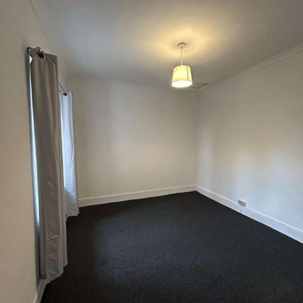 High Street, Gillingham, SP8 - Photo 1