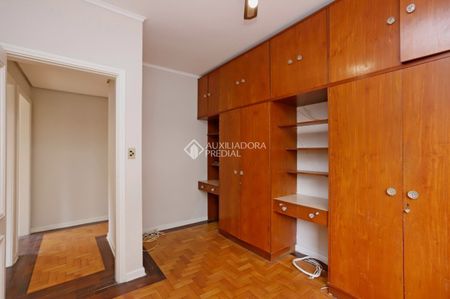 Apartamento com 3 quartos e 111m² para alugar em Rio Branco, Porto Alegre. - Photo 5