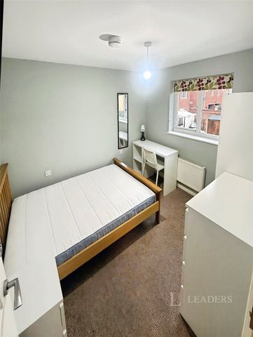 1 bedroom terraced to rent Hemming Way, Norwich, Norfolk, NR3 - Photo 2