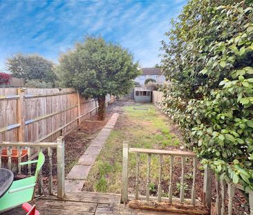 4 bedroom terraced house to rent - Photo 2