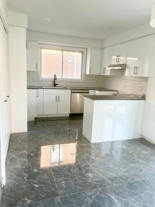 5591 Rue Monsabré, H1M 2R4, H1M 2R4, Montréal - Photo 1