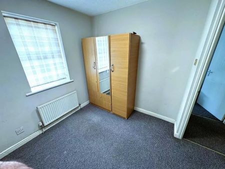 Room in a Shared House, Uphall Road, IG1 - Photo 5