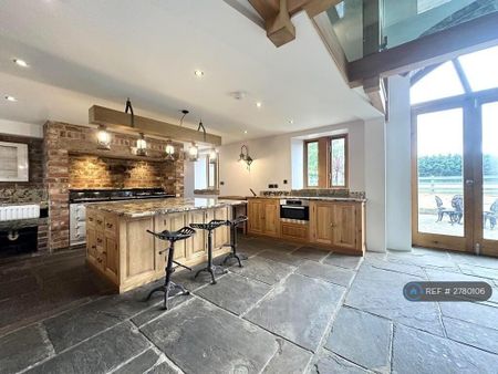 3 bedroom detached house to rent - Photo 4