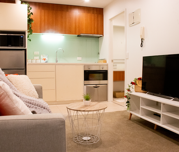 Cozy, compact 1 BR/1 BT with Patio @ Heart of City - Photo 1