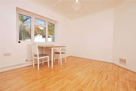 Roundhill Way, Guildford, Surrey, GU2 - Photo 2