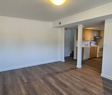 For Lease - 216 Mcarthur Avenue Unit# 01, Vanier and Kingsview Park... - Photo 6