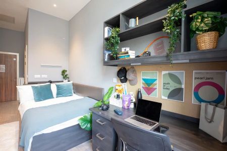 Deluxe 2 Bed Apartment - Photo 3