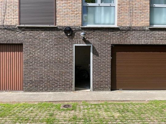 Appartement voor € 995 - Photo 1