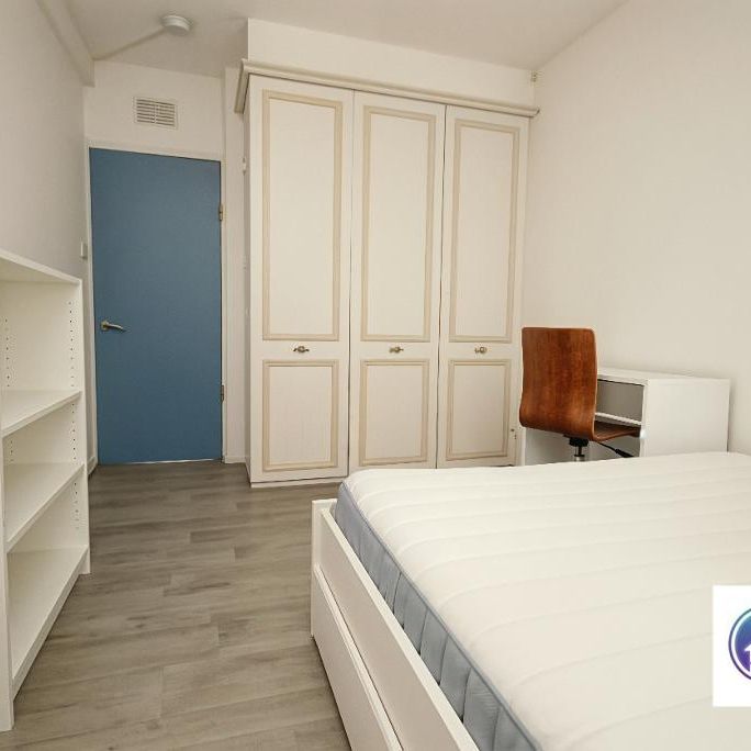 3 Bedroom Flat To Rent - Photo 1