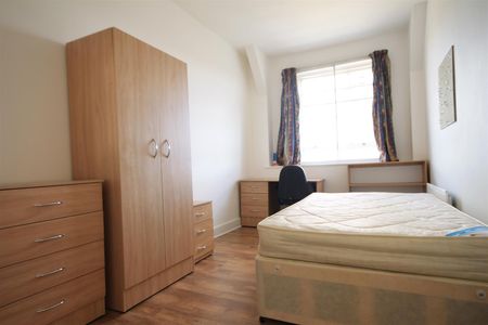 Rubicon House, City Centre - Photo 4