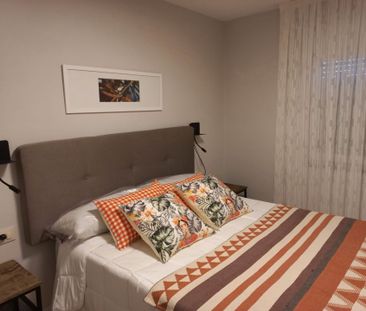 Piso de alquiler en Rúa Do Pexigo de Abaixo, 34, Ensanche - Sar - Photo 5