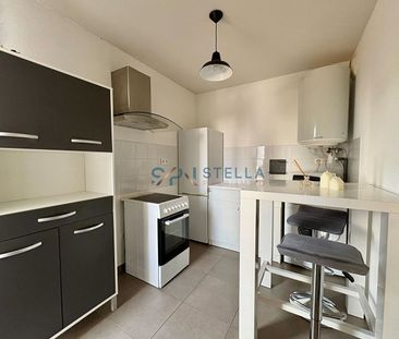 Location Appartement 1 pièce 30m² SARROLA CARCOPINO 20167 - Photo 3