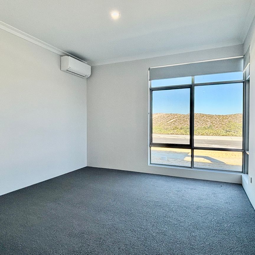 Brand New 3x2 in Alkimos! - Photo 1