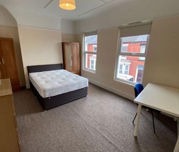 3 bedroom terraced house to rent - Photo 6