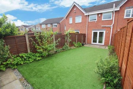 Miry Lane, Westhoughton, BL5 - Photo 4