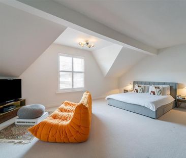 5 bedroom townhouse to rent - Photo 3