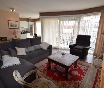 Zonnig appartement met 2 slaapkamers en volledig ingericht in het h... - Photo 1